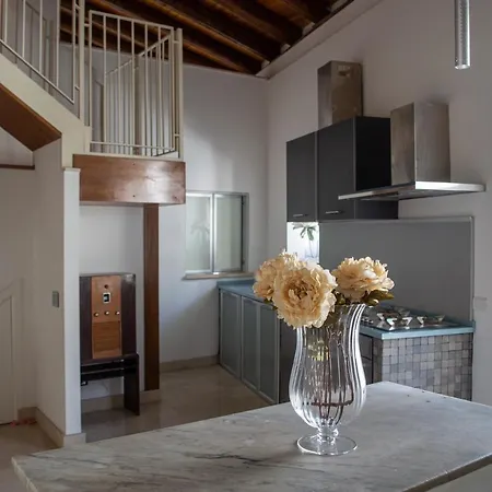 Santa Domenica Ii Apartment *
